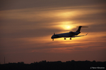Canadair Regional Jet CRJ900LR, Eurowings, D-ACNF. Flugzeug vor Sonnenuntergang