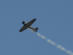 North American SNJ-4 T6 Texan, Kennung D-FUKK, Erstflug 1935, in Lizenz bis Ende der 1950er Jahre gebaut, bei der Soloflugvorfuehrung.