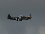 P51D Mustang, Jagdflugzeug aus dem 2.Weltkrieg, Bauzeit 1942-1948, bei der Flugvorfuehrung