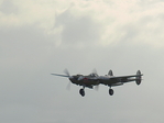 2 motoriges Jagdflugzeug aus dem 2. Weltkrieg