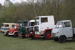 Verschiedene LKW auf dem Platz